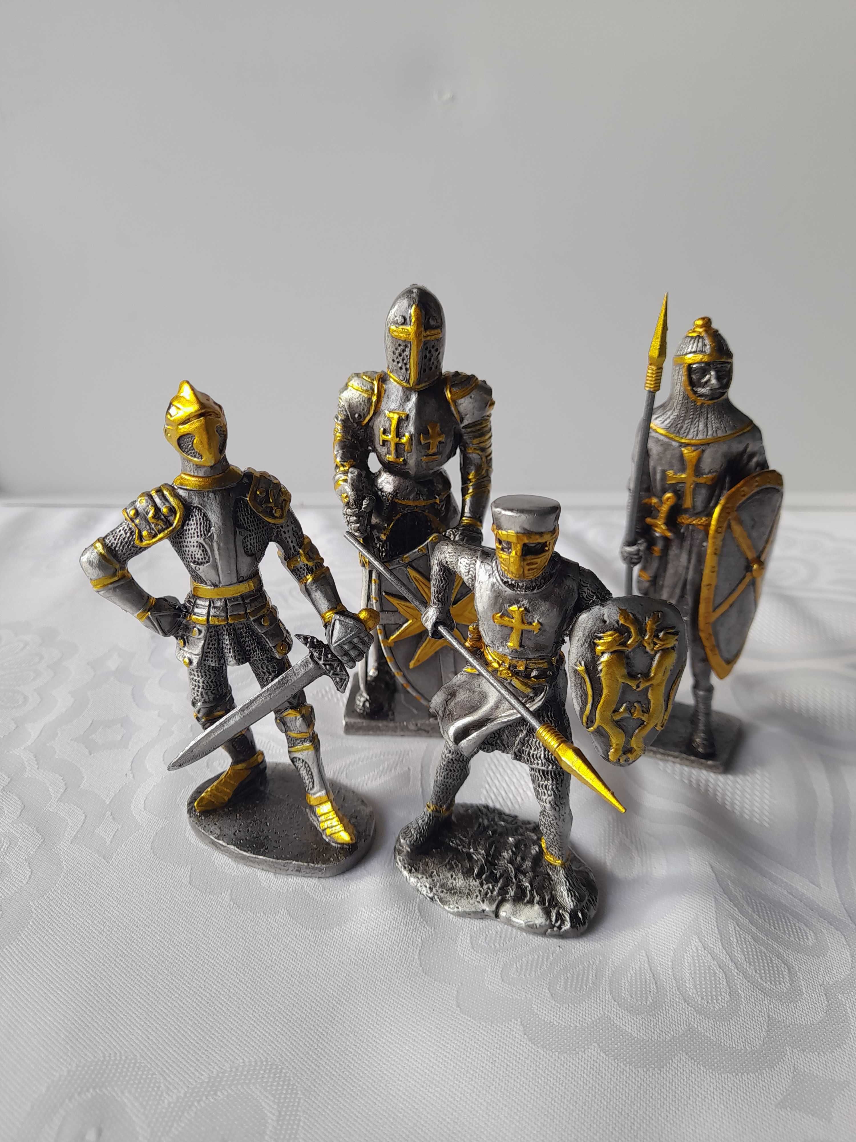 Kolekcjonerskie cynowe figurki rycerzy Templariuszy 4 sztuki