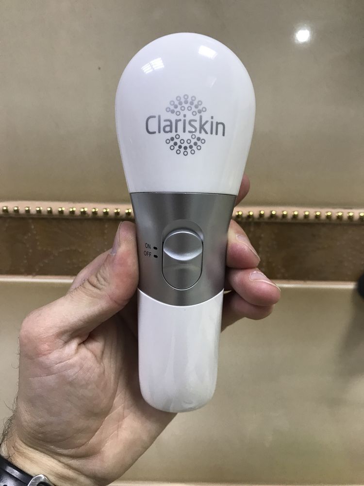 Аппарат для очищения кожи лица и тела Almea Clariskin