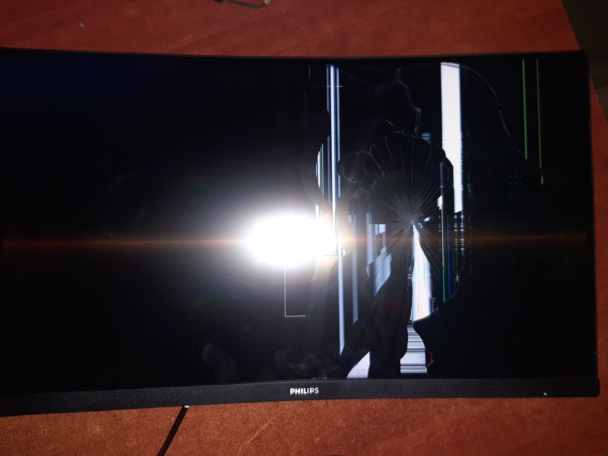 Monitor hdmi Philips ( wklęsły) 27 "