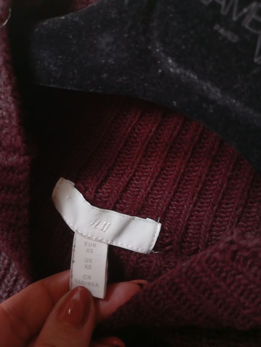 H&M XS-M luźny pudelkowy sweter w kolorze bordowym burgund