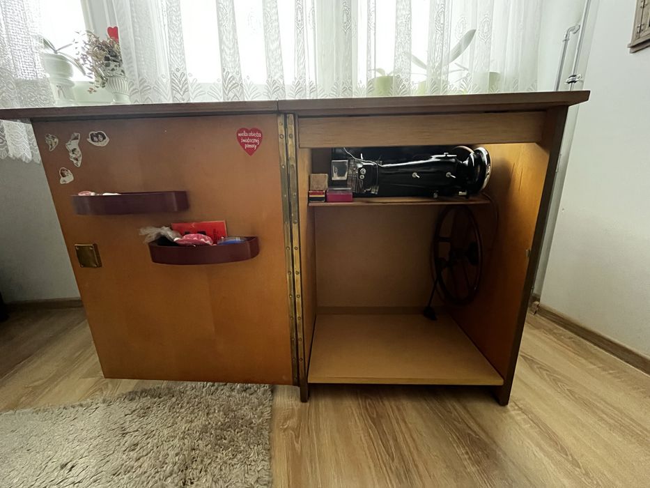 Maszyna do szycia Łucznik kl82