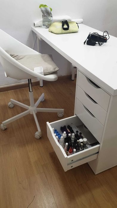 Recheio de Barbearia e Manicure completo! Pronto já para trabalhar!