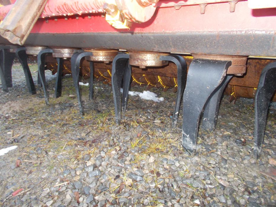 Agregat Brona wirowa Pottinger Lion 3001 kuhn maschio