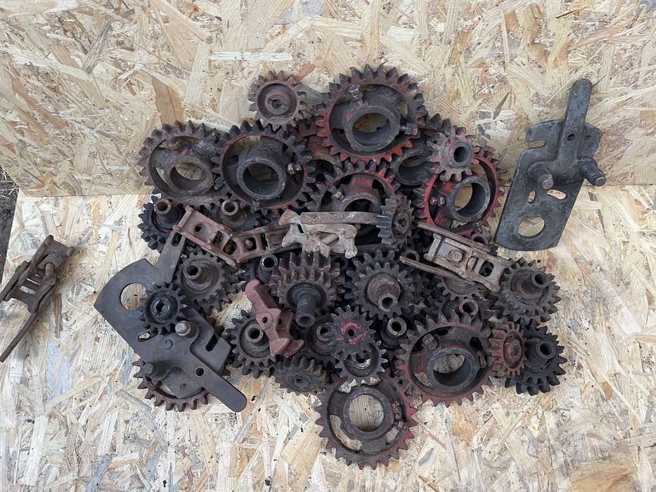 /нові/Зірочки/шестерні до кінної сівалкі/ грузи тягарці