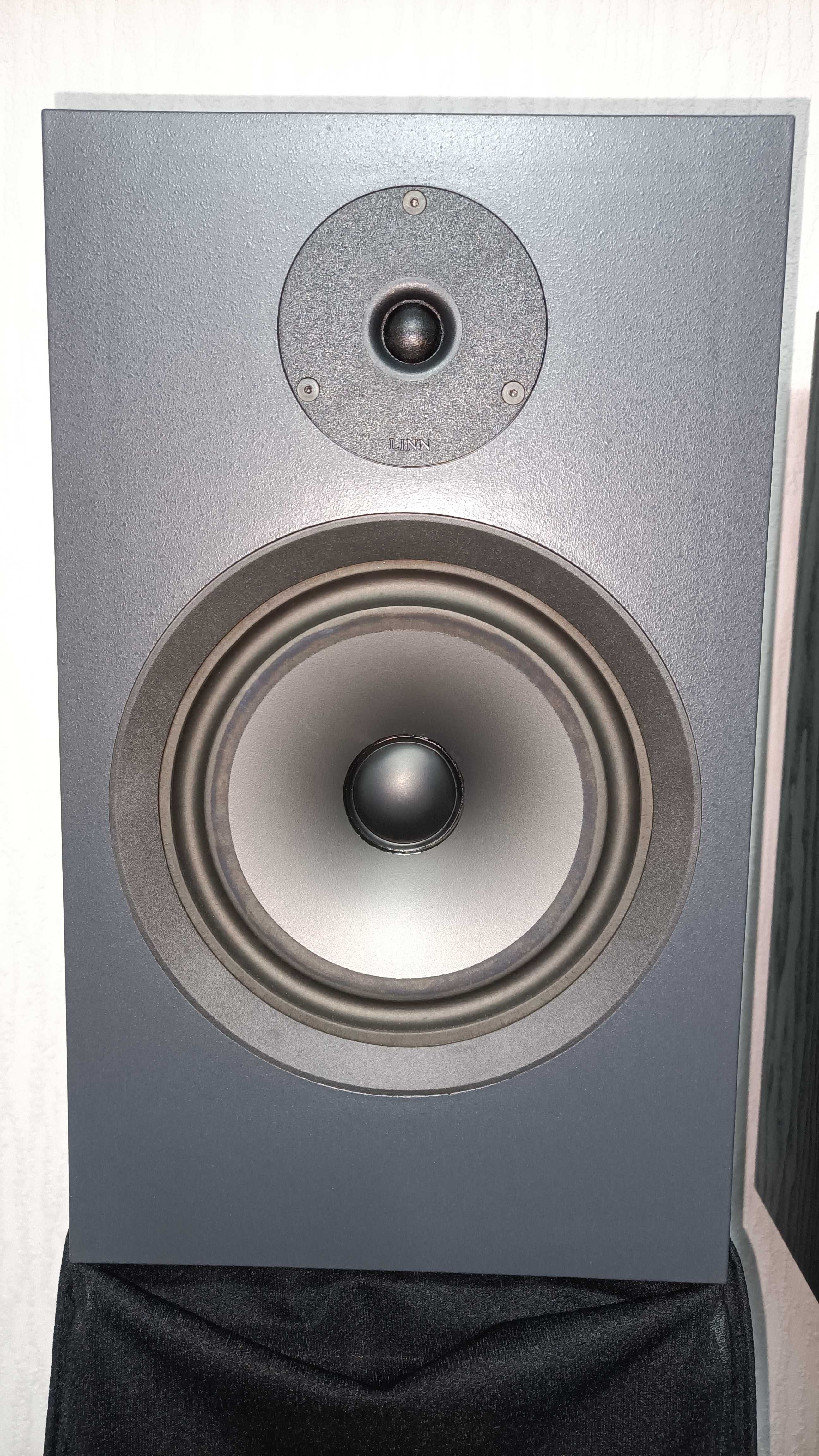 Linn Nexus LS250 kolumny, przewody i stojaki