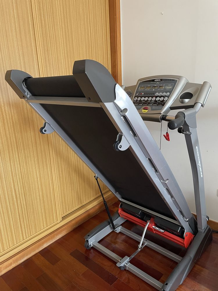 Passadeira BH Fitness Pioneer K30