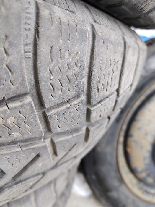 Зимові шини 215/60/r17, Michelin
