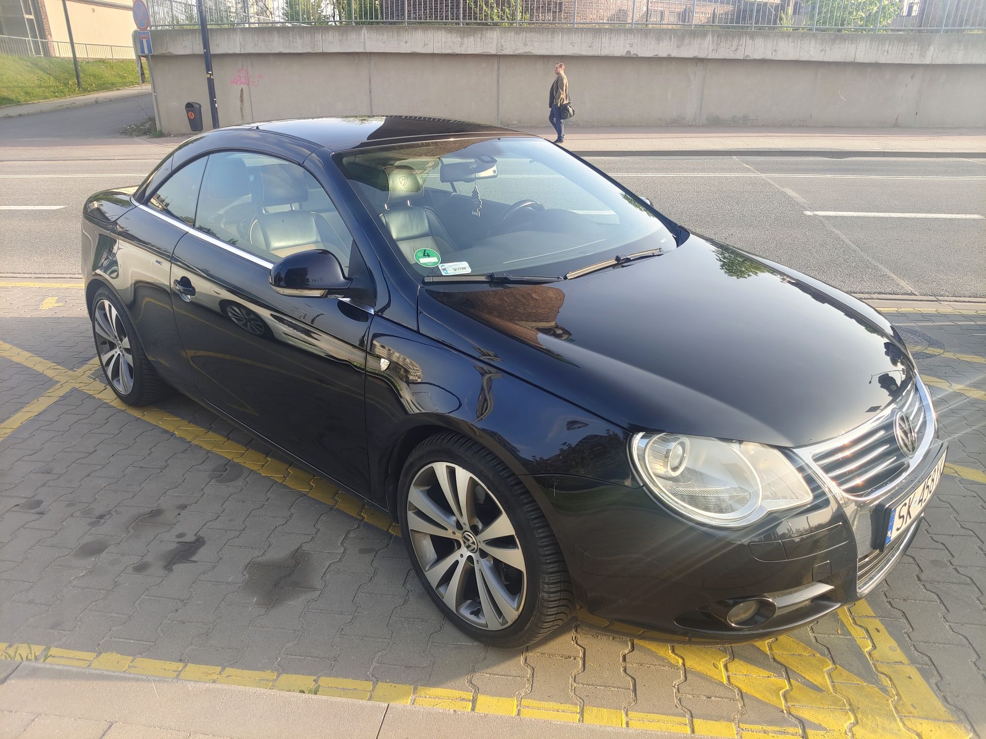 Kabriolet Volkswagen Eos 2,0tdi Doinwestowany Cabrio Wersja Individual