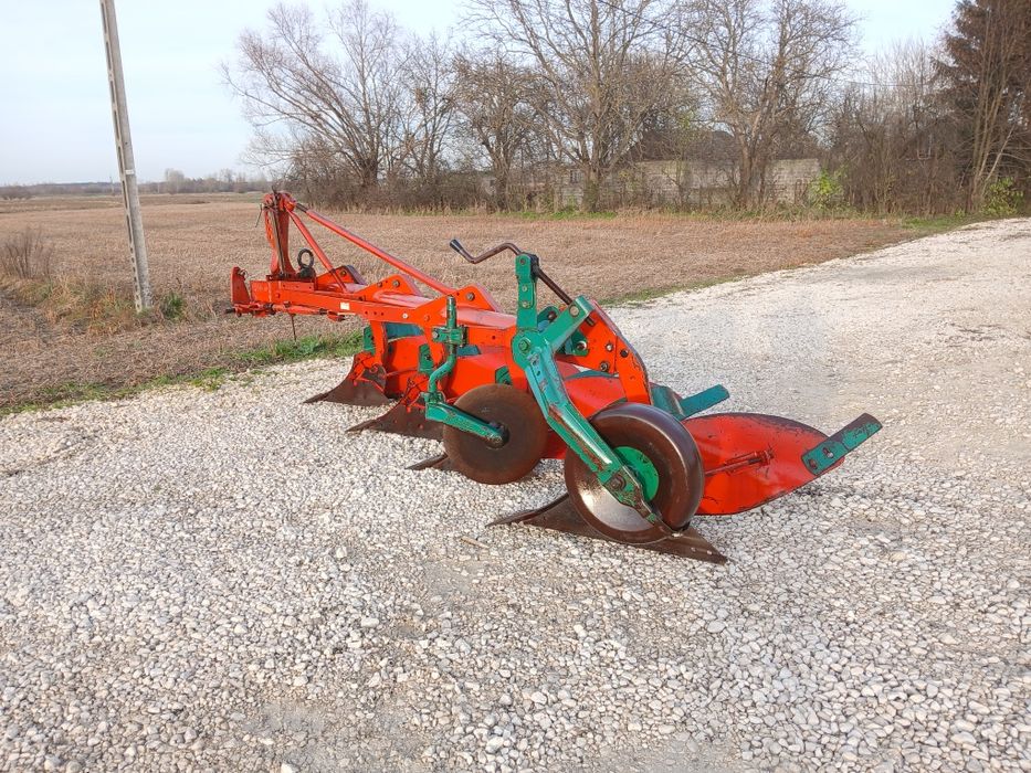 Pług zagonowy kwerneland 2+1+1