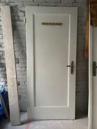 Drzwi drewniane z poniemieckiego domu