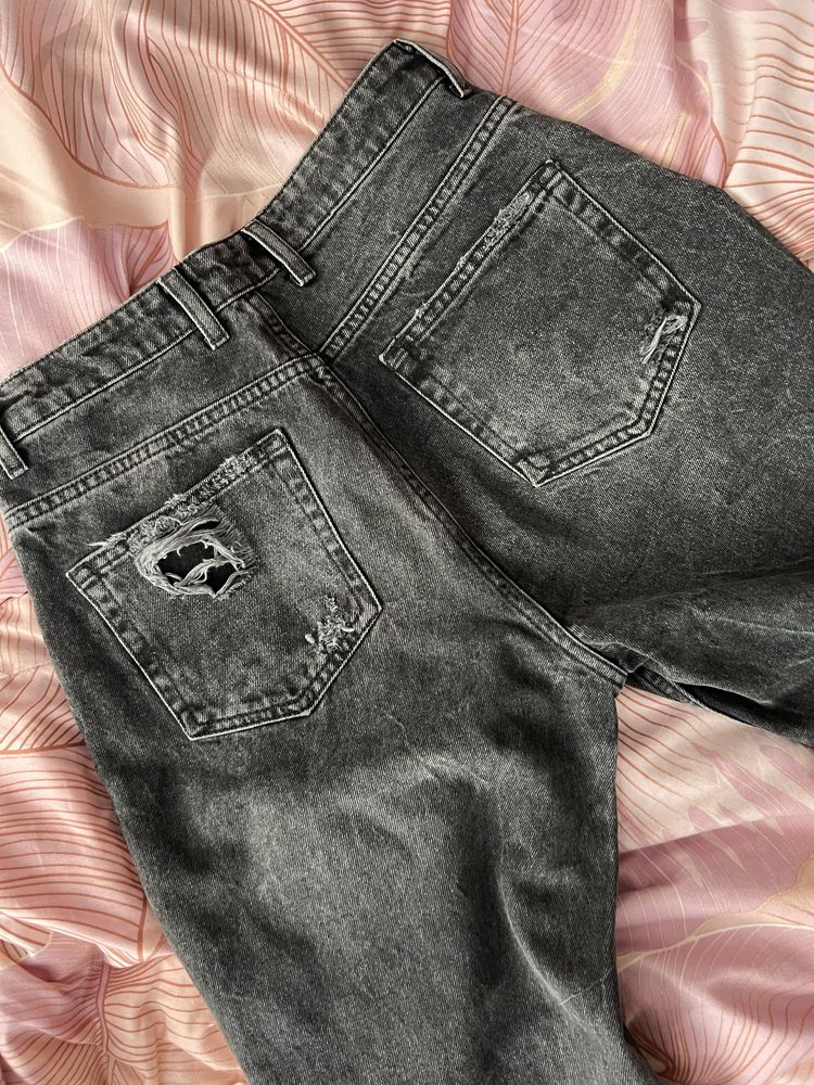 ZARA Trafaluc – jeansy z wysokim stanem, rozmiar S