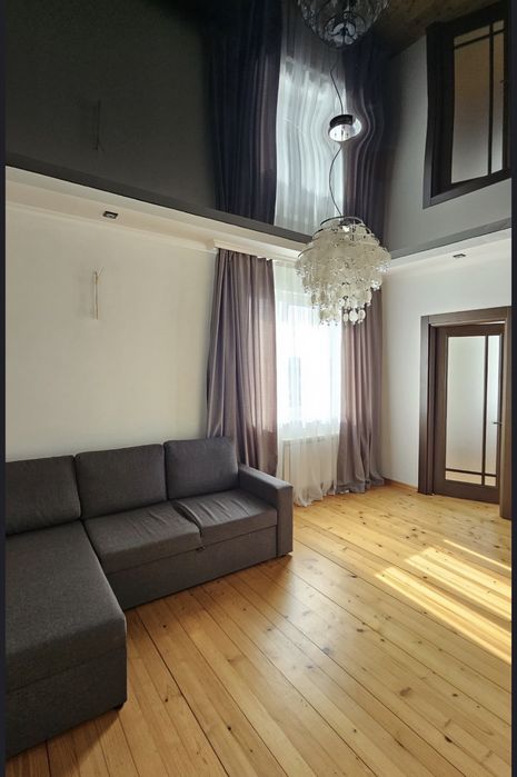 Продаж 2 х кімнатна 76м2 Новобудова