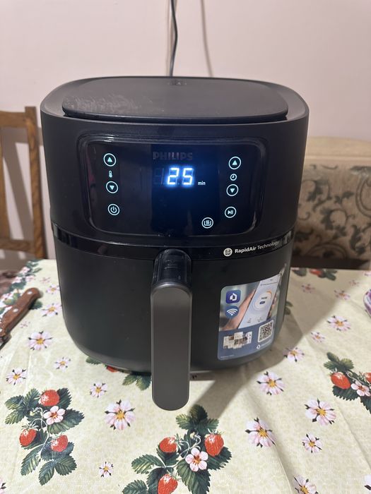 Аэрогриль Phillips 5000 Series в хорошем состоянием