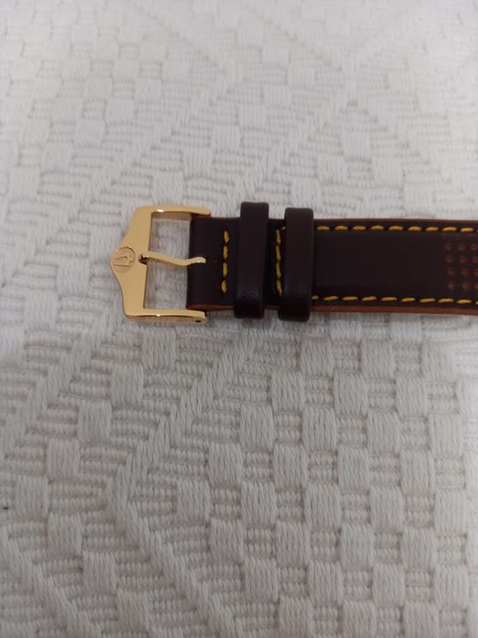 Продається годинник Bulova jet star gold