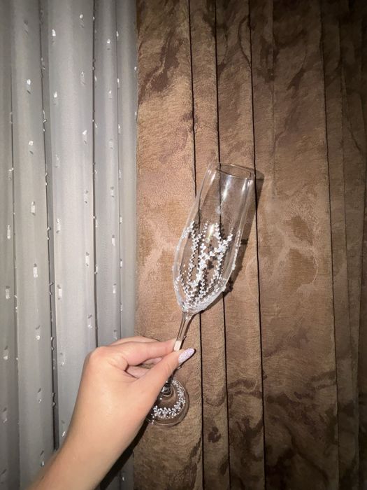 Весільні бокали з богемського скла