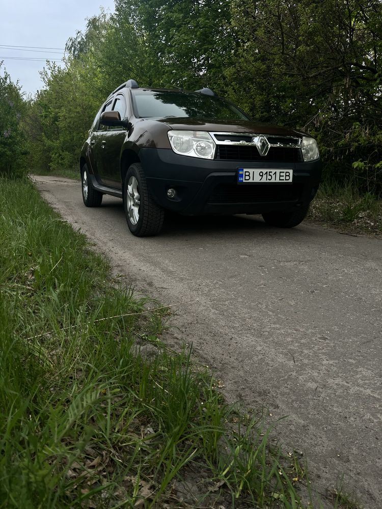 Renault Duster 2010 газ/бенз