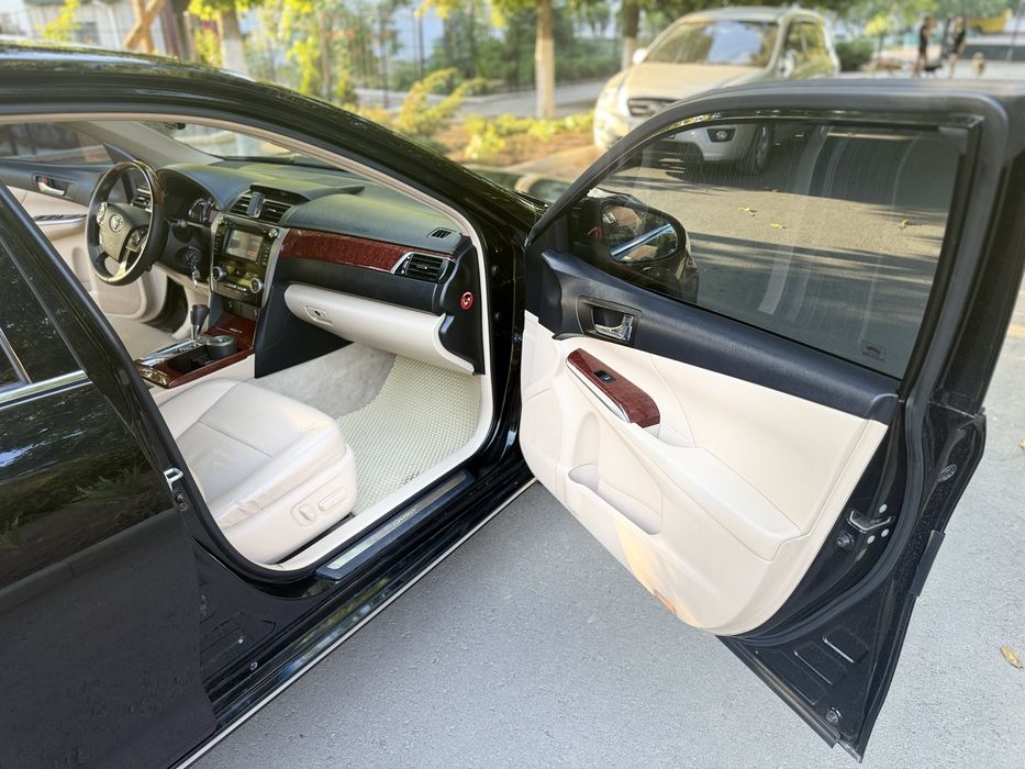 Продам Toyota Camry