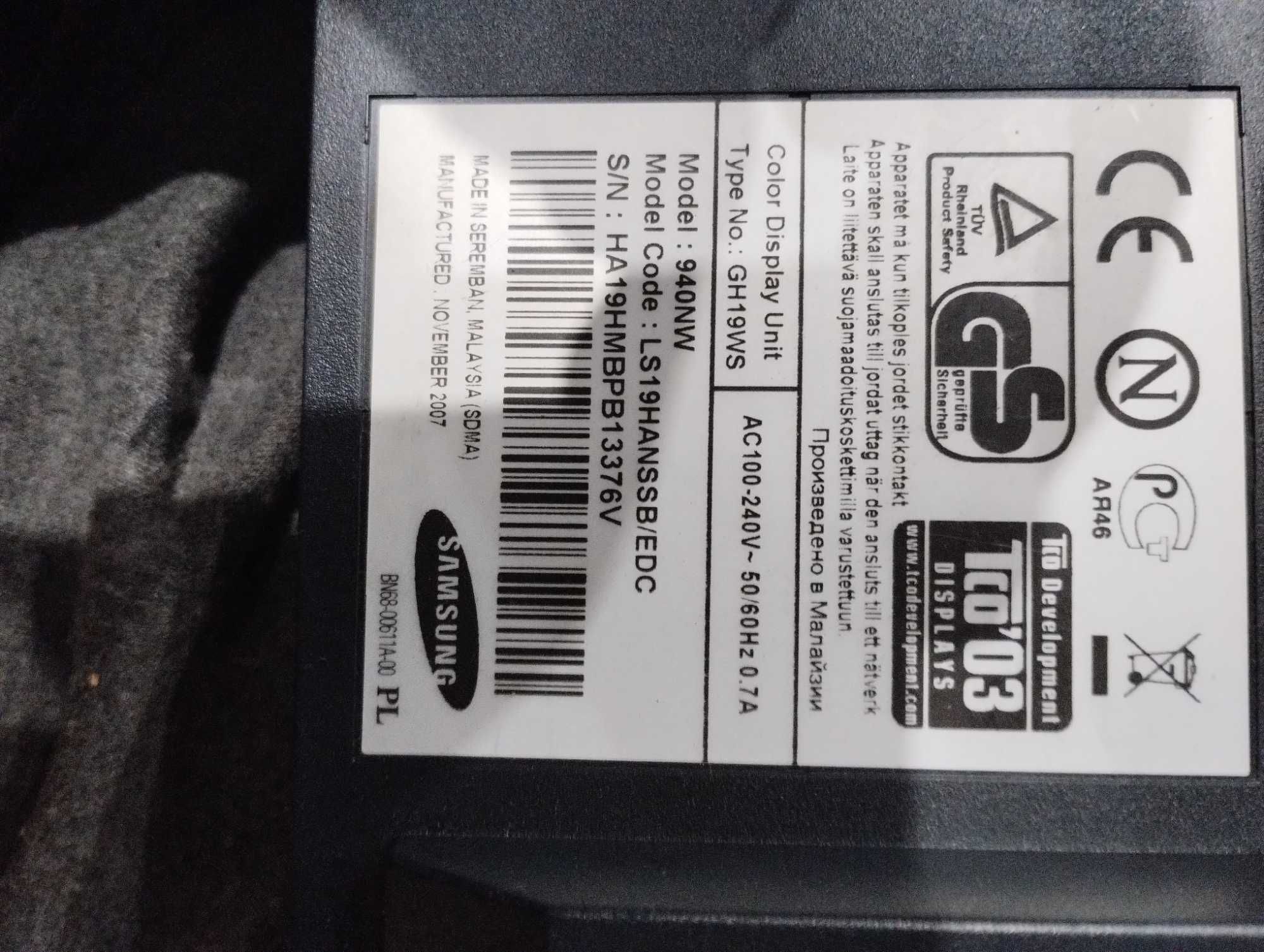 Monitor 19 cali SAMSUNG