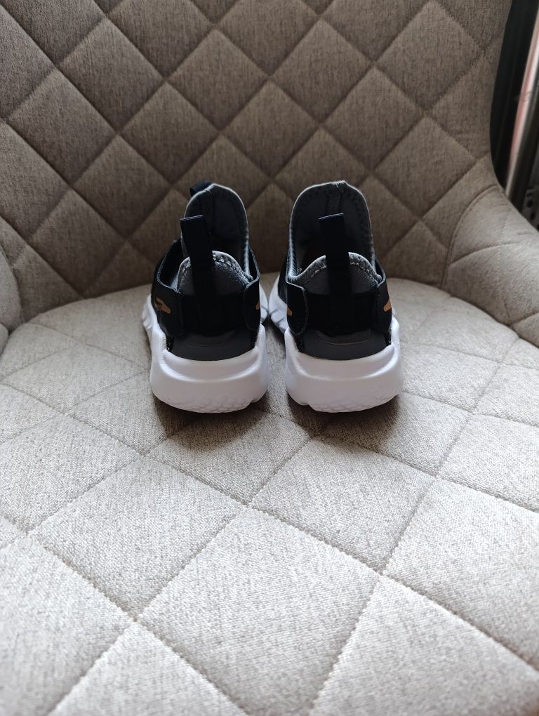 Кроссовки. Nike.