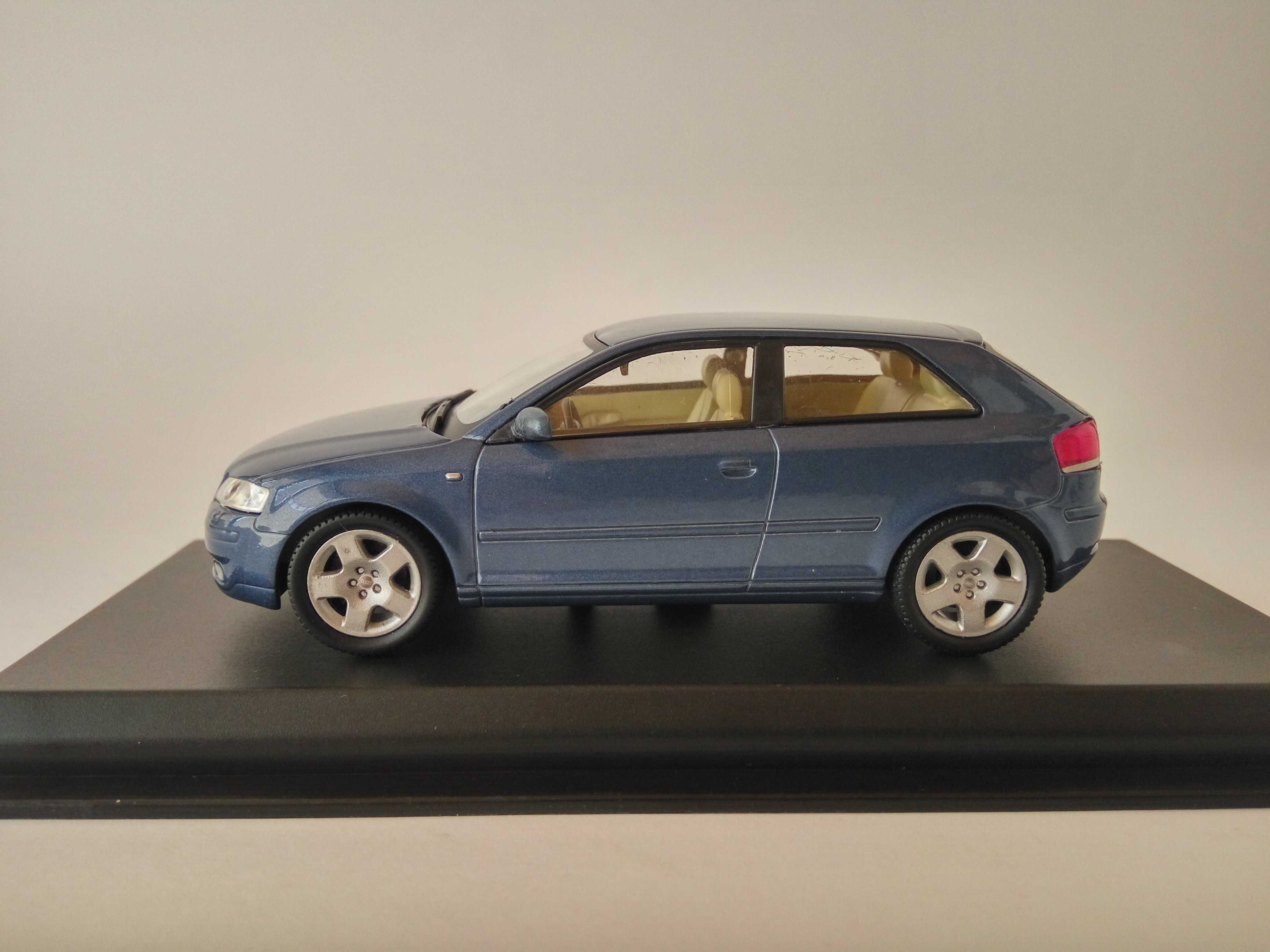 модель AUDI A3 SportBack Quattro  Cararama/Hongwell, масштаб 1:43