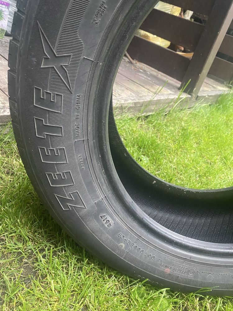 Opony letnie 215/65/17