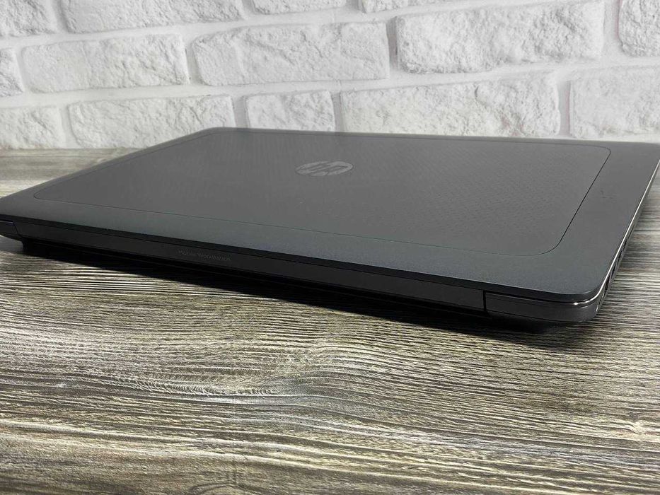 390	HP ZBook 17 G3 17.3"/ Xeon CPU E3-1575M 16/256Gb Nvidia Quadro 8Gb