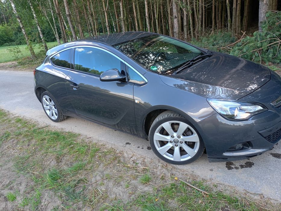 Opel astra J GTC 1.4T