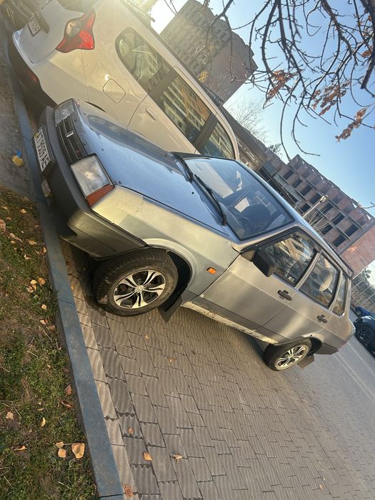 Знаходиться м. Іф