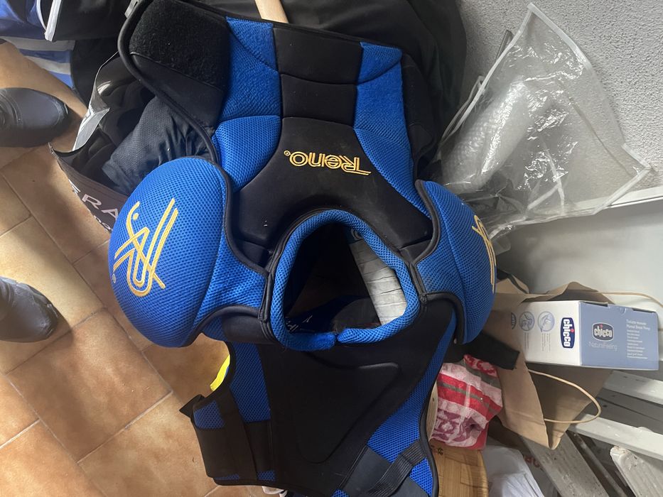 Equpamento guarda redes hoquei patins