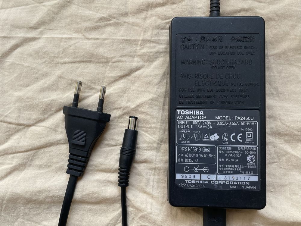 Вінтажний робочий ноутбук Toshiba Sattelite 1555 CDS 1990ті + адаптер