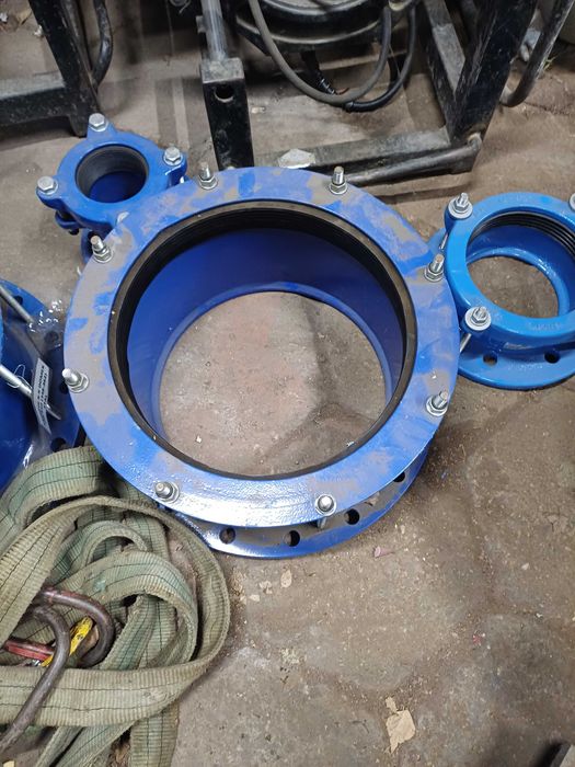 Łącznik rurowo-kołnierzowy DN 350