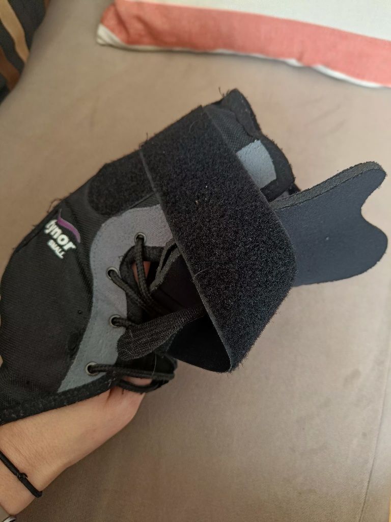 Orteza Stawu Skokowego Stabilizatot Kostki