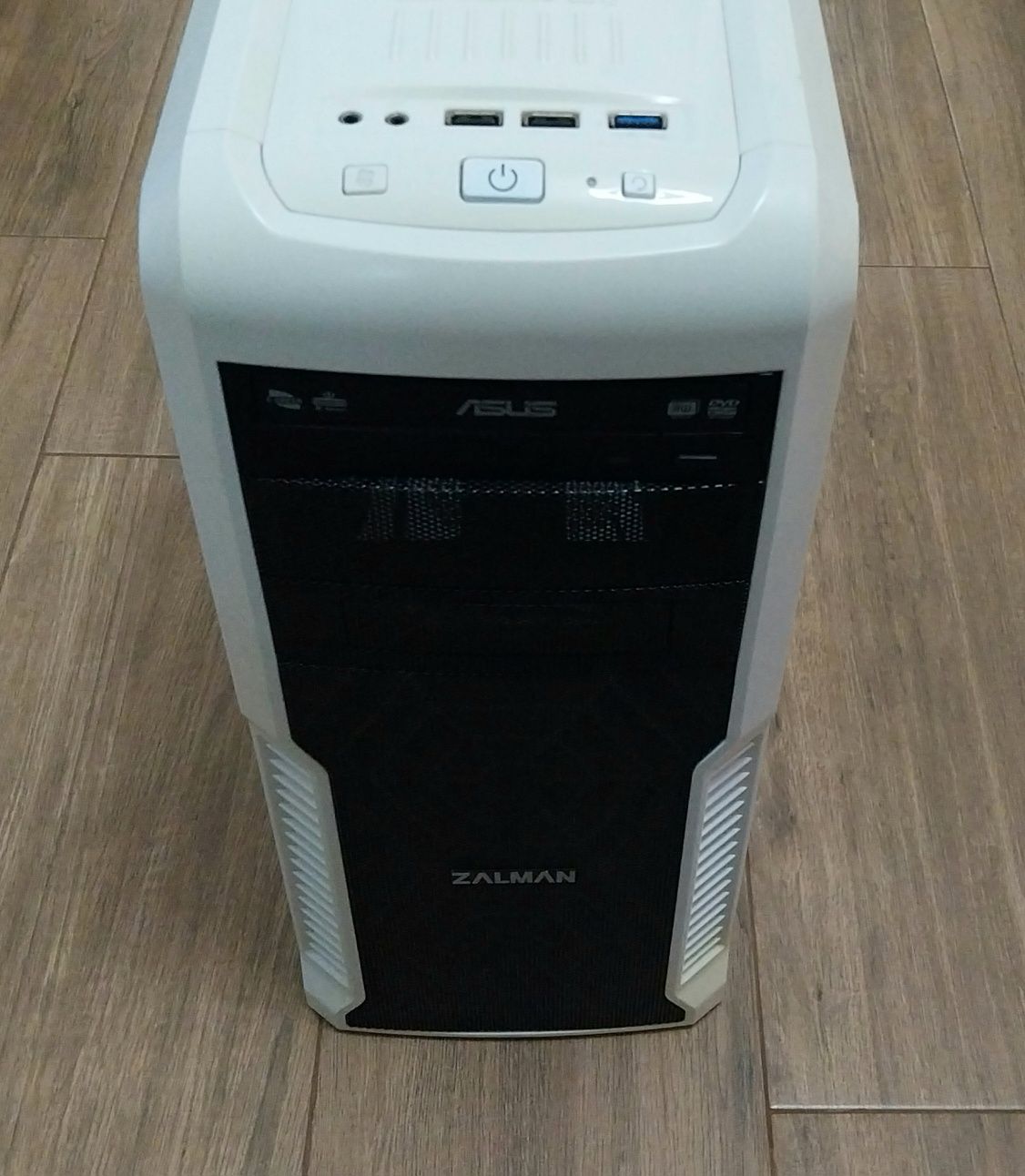 Caixa ATX Zalman Z3 Plus