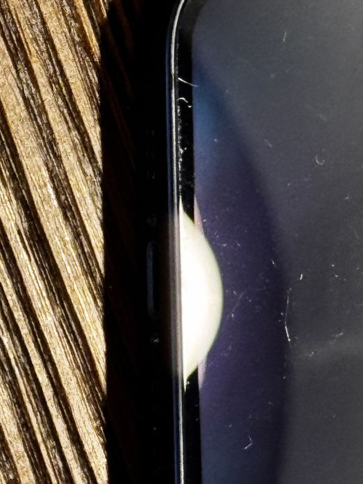 iPhone 12 64GB Black – Stan idealny, mało używany, komplet