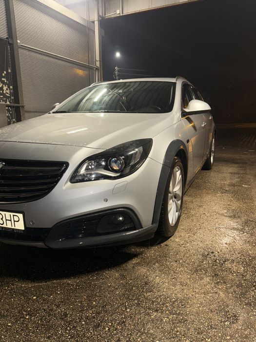 Opel Insignia A Country Tourer 2.0 CDTI 4X4 163KM