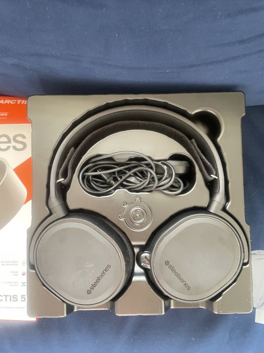 Steel series arctis 5