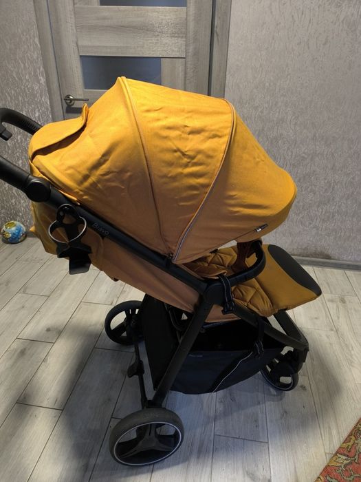 Коляска дитяча..