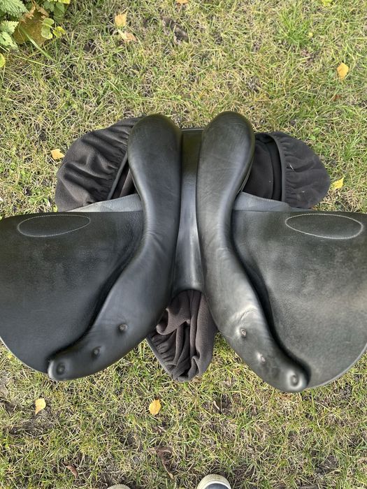 Siodło Prestige Meredith 18’ (jak 17,5’)