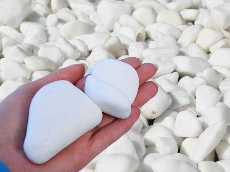 Śnieżnobiałe otoczaki Thassos 3-6 cm 25 kg - poleca ogrodniczka