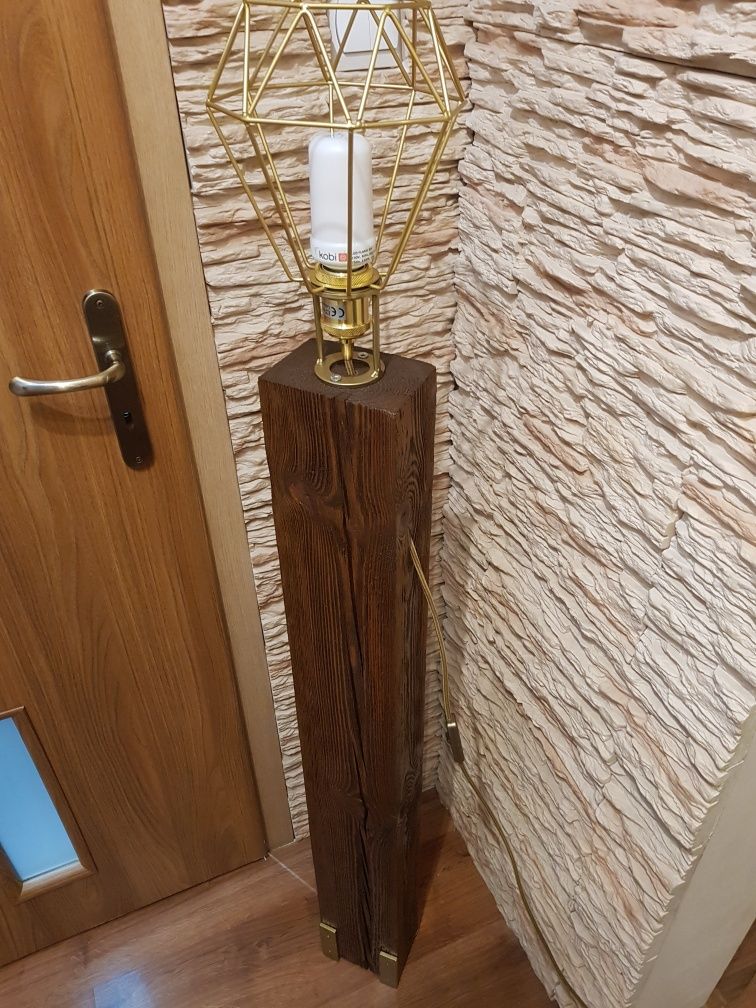 Lampa loft rustykalna z belki z efektem ognia film