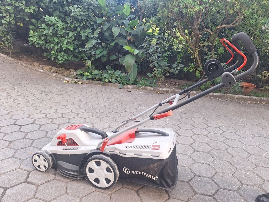 Corta relva elétrico