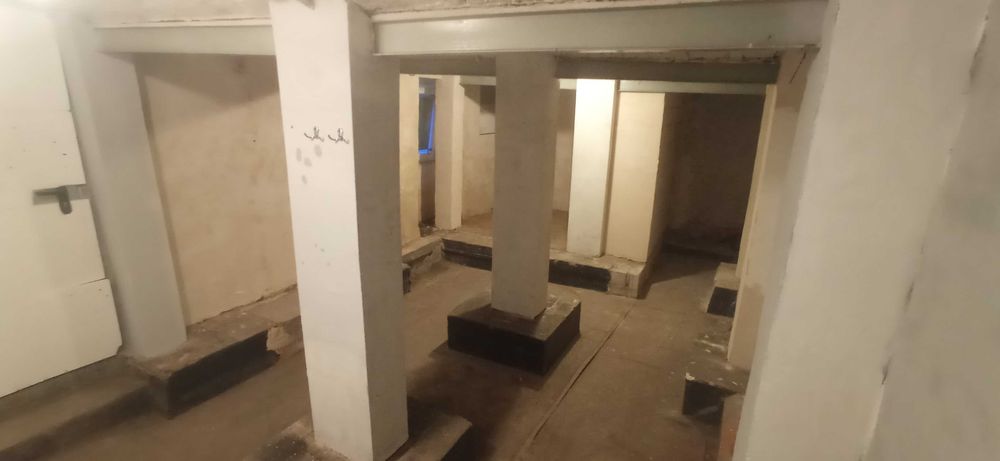 Piwnica o powierzchni około 20 m2 pl.grunwaldzki