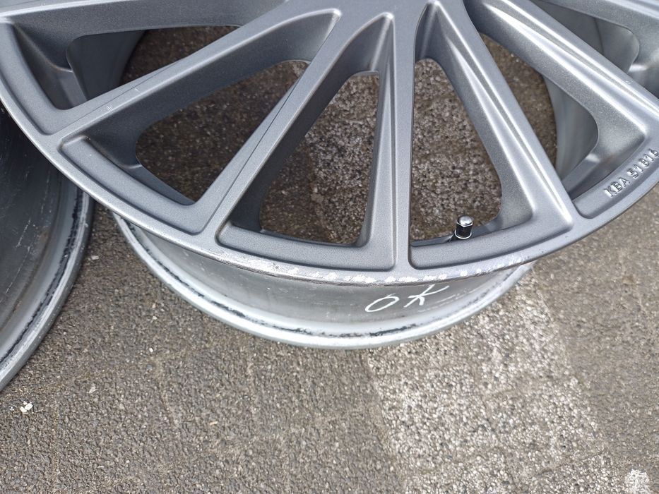 19" 4*100 Renault Clio Captur Opel Honda Vw Kia Mini Hyundai BROCK B39