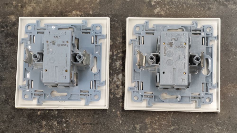 Włącznik schodowy 2sztuki simon