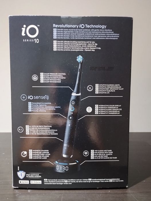 Электрическая зубная щетка Oral-B iO 10 Black