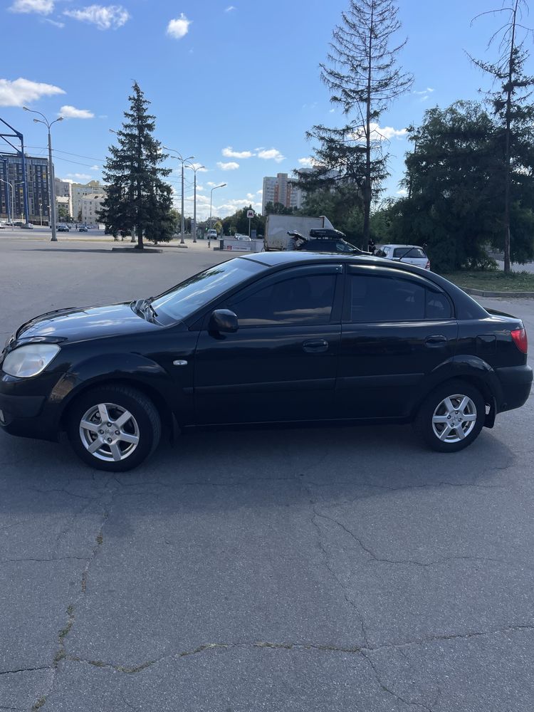 Продам Kia Rio 2008 г. 1.4 газ/бензи