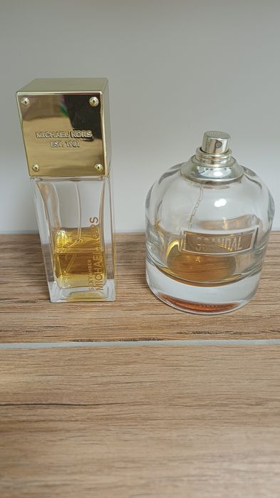 Woda perfumowana Michael Kors z ubytkiem.
