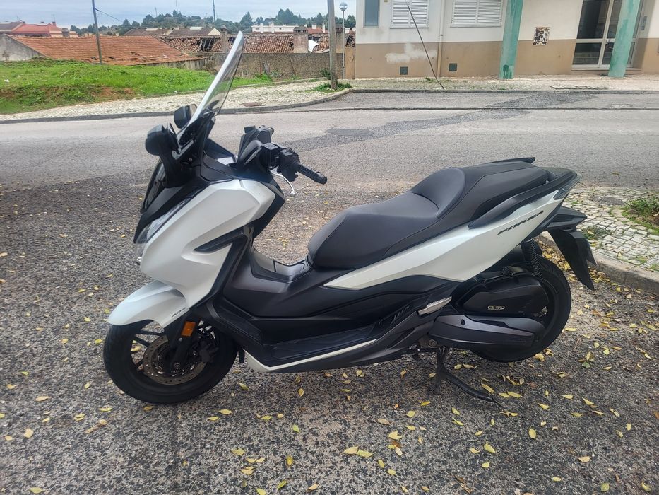 Honda forza 125 muito bom estado
