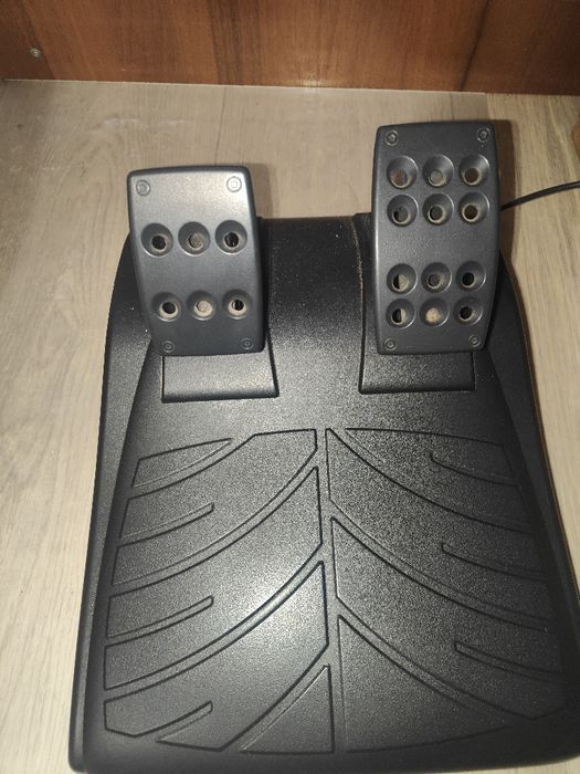 Logitech driving force gt