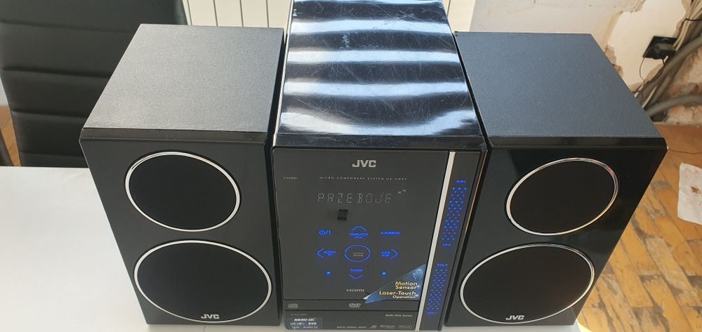 Mini wieża JVC z DVD
